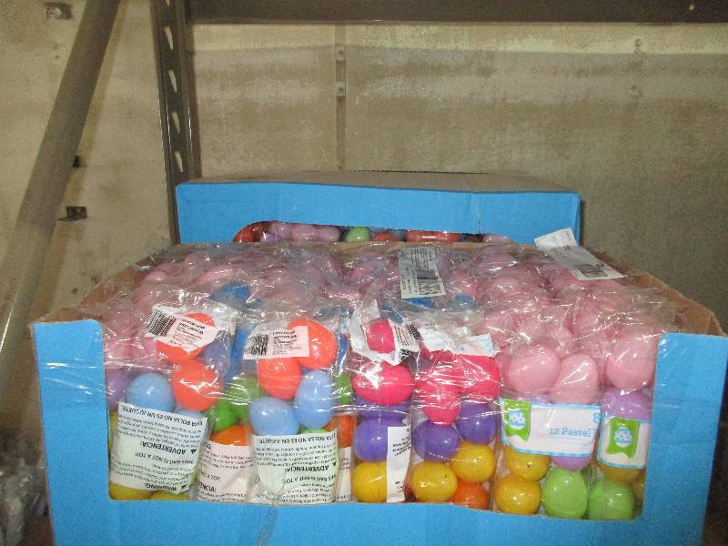2 cases pastel eggs