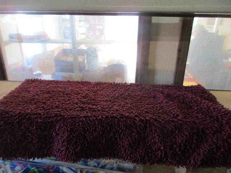 bathroom rug