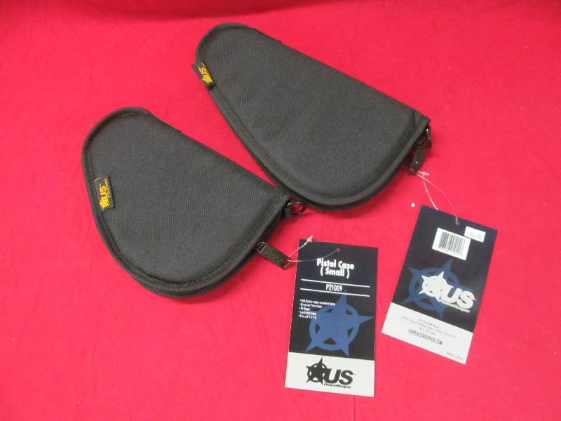 lot 19 image: pistol cases