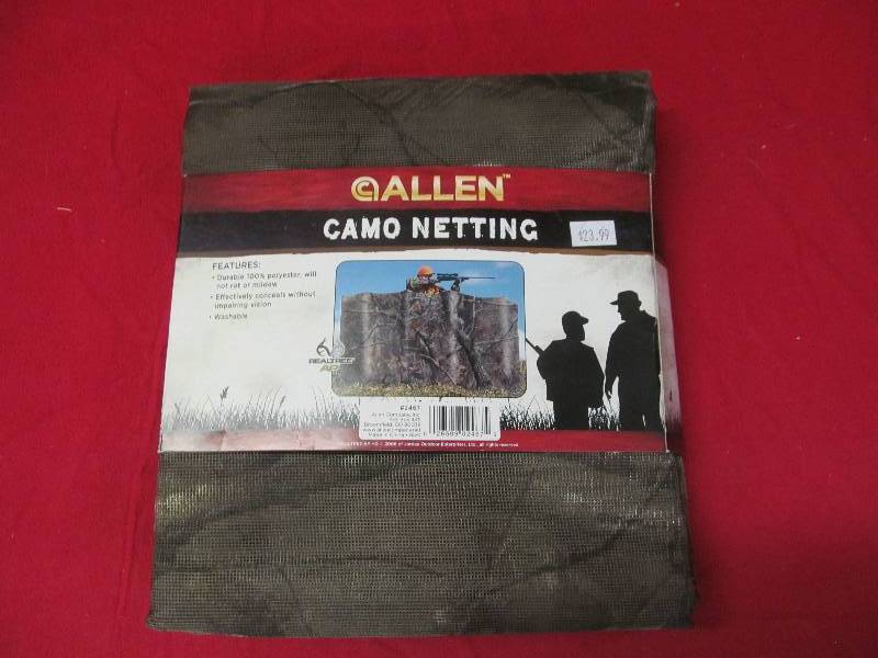 lot 33 image: camo netting