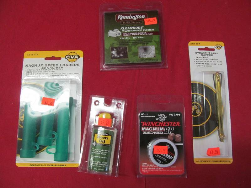 lot 38 image: Muzzleloader accessories