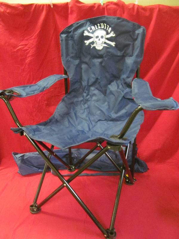 lot 93 image: canvas camp chair