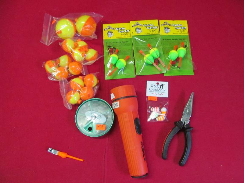 lot 148 image: fishing tackle