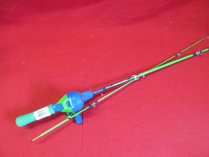 lot 210 image: fishing rod comb.