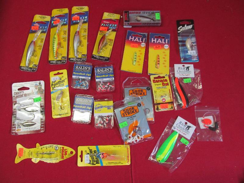 lot 229 image: fishing tackle