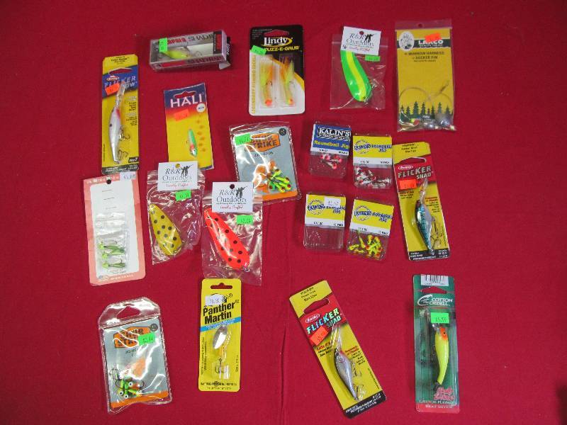 lot 231 image: fishing tackle