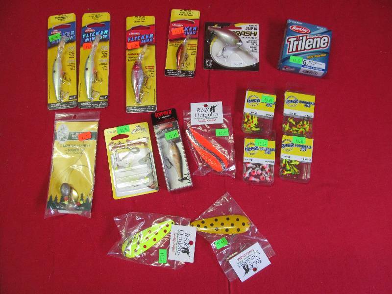 lot 237 image: fishing tackle