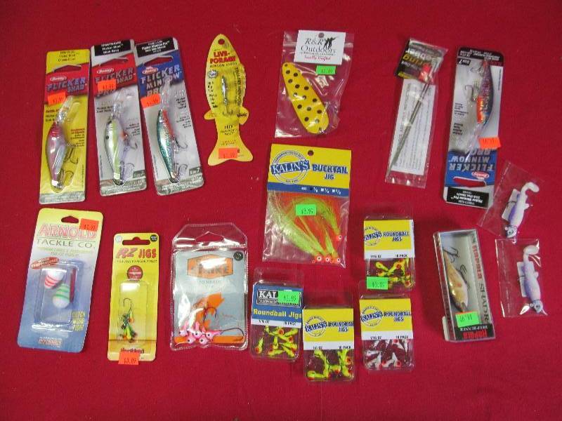 lot 238 image: fishing tackle