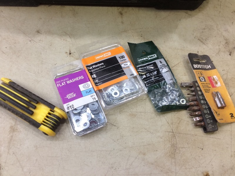 lot 36 image: Heavy Duty BOSTITCH Tool Bag wTools & Supplies
