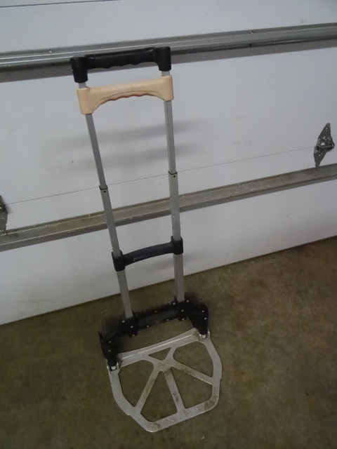 Fold up Magna cart. 2 wheeler...