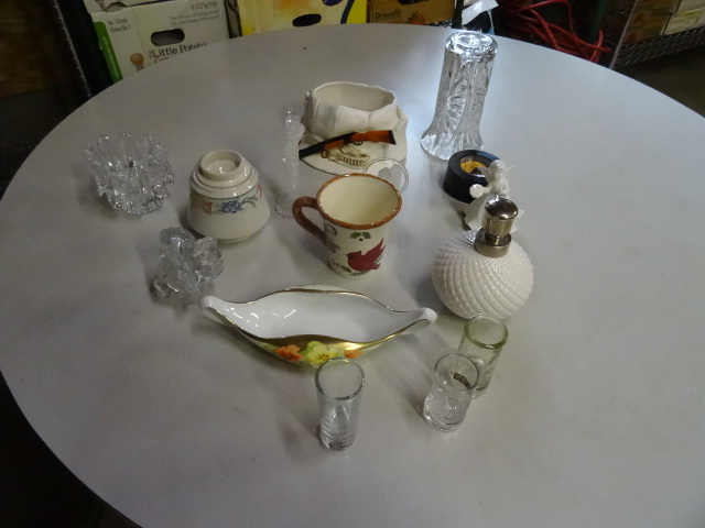 Misc glassware. Lefton #1716 hunter...