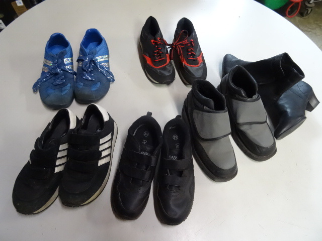 Misc shoes. Size 4 to 6...