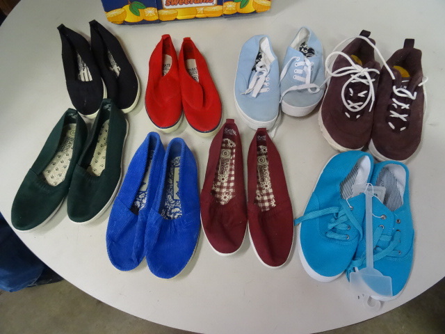 Misc shoes. Like new. Size 4,5,and 6