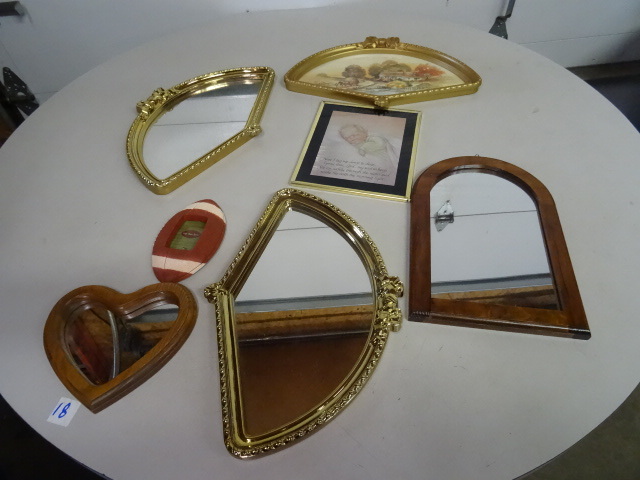 Misc wall hanging dcor