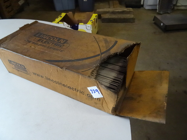 Lincoln welding rods. 6013. 316. A...