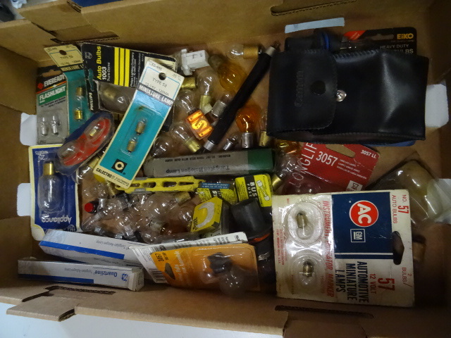 Misc automotive light bulbs...