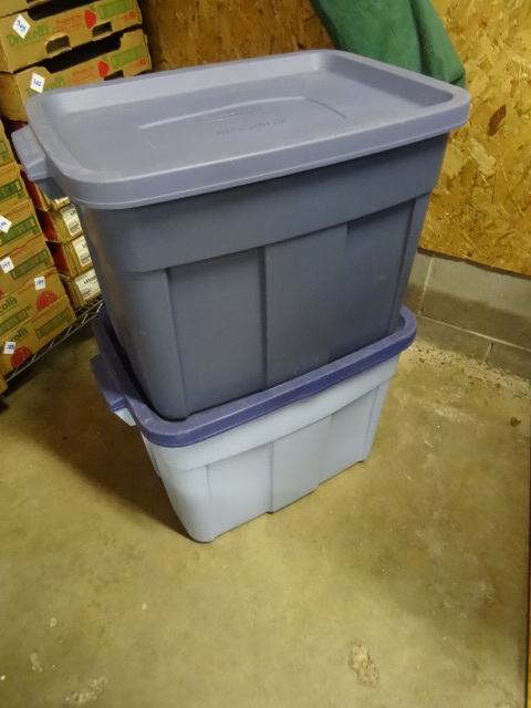 19 gal storage totes....