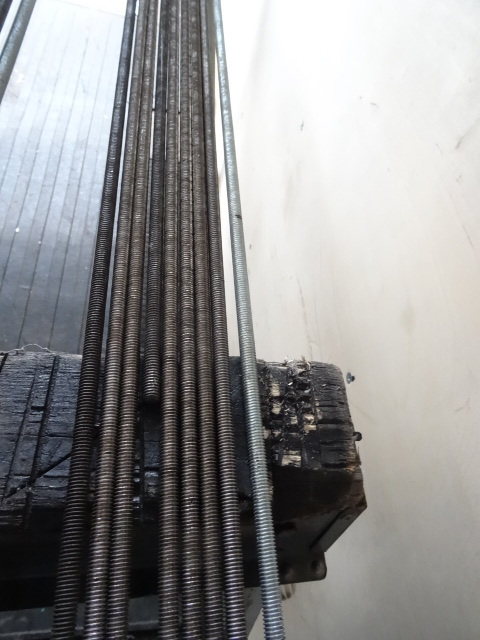 8 pieces of 38 threaded rod.