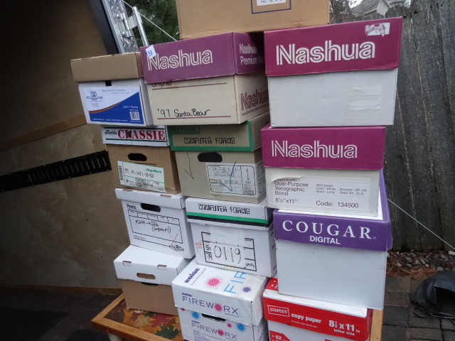 13 boxes with lids. Excellent for storage. 18 x 12 x 10