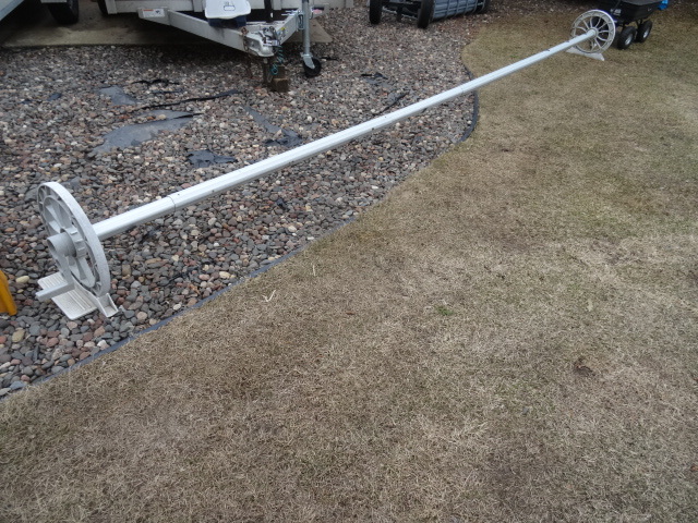 Hydro tools pool cover reel. Adjustable length. Currently at 18