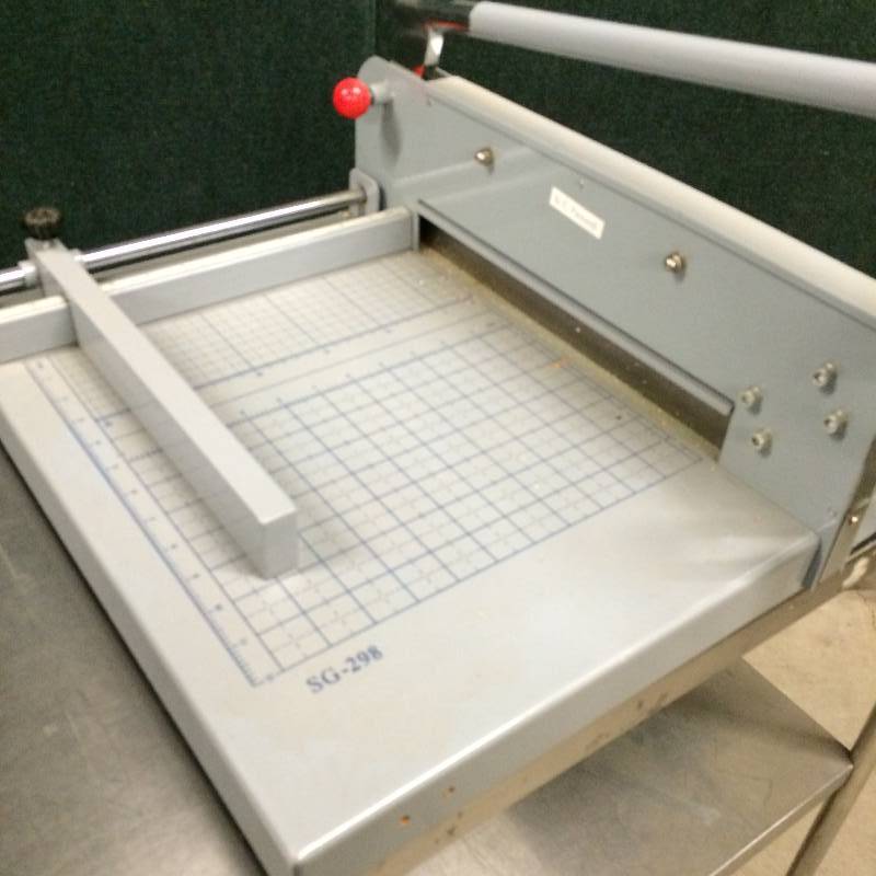 lot 32 image: Commercial SG298 Heavy Duty Paper Cutter Quality Machines Industrial GUILLOTINE PAPER TRIMMER STACK PAPER CUTTER- Excellent & Sharp
