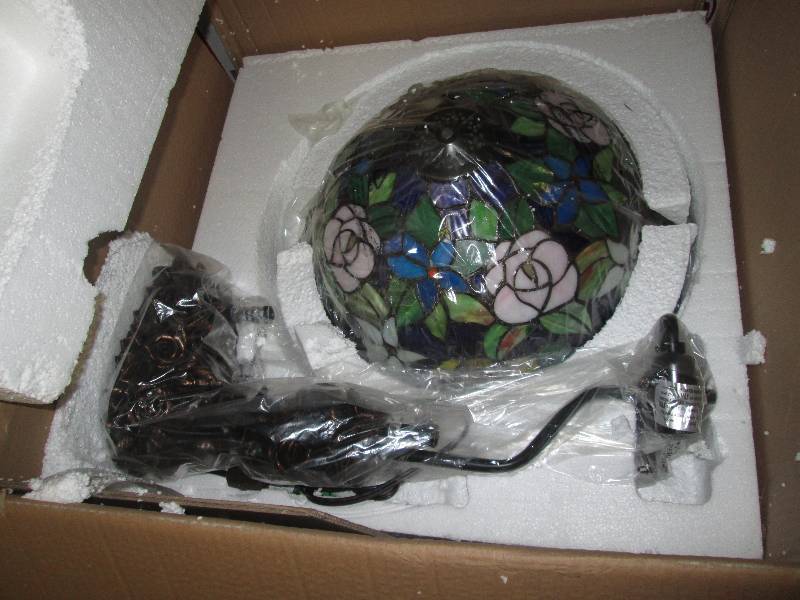 Stained Glass Butterfly Lamp open b...