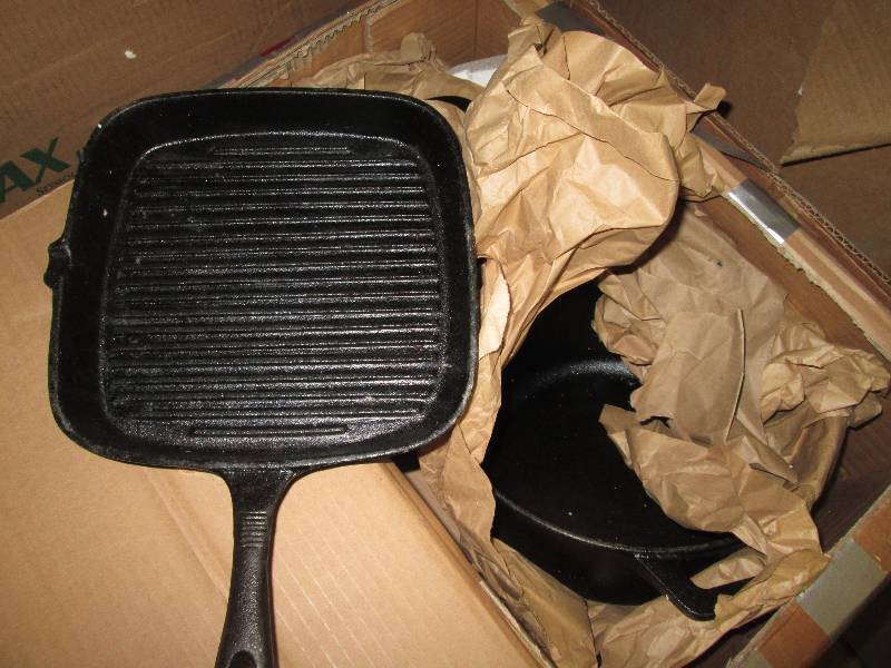 5-Piece Cast Iron Cookware Set open...