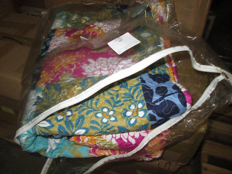 Quilted Bedspread open pkg Retail $...