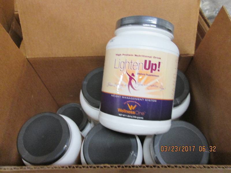 2 cases of 121.59lb of lifeline en...