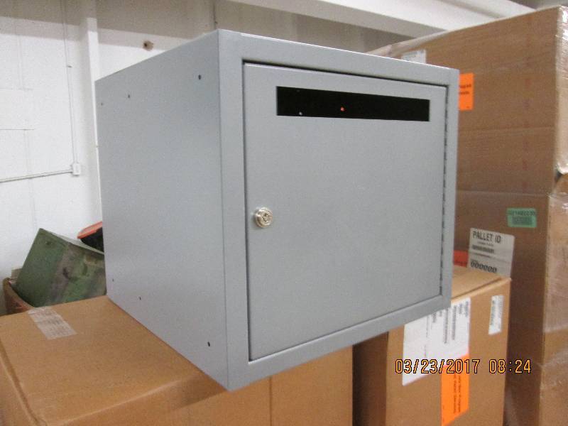 2 new lock boxes keys included...