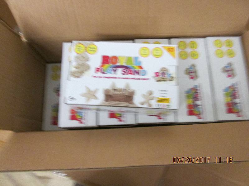 1 case of 127.05oz boxes of royal ...