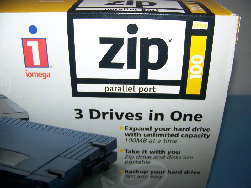 lot 73 image: iomega, ZIP 100, Parallel Port, Zip Disk Drive in Original Box