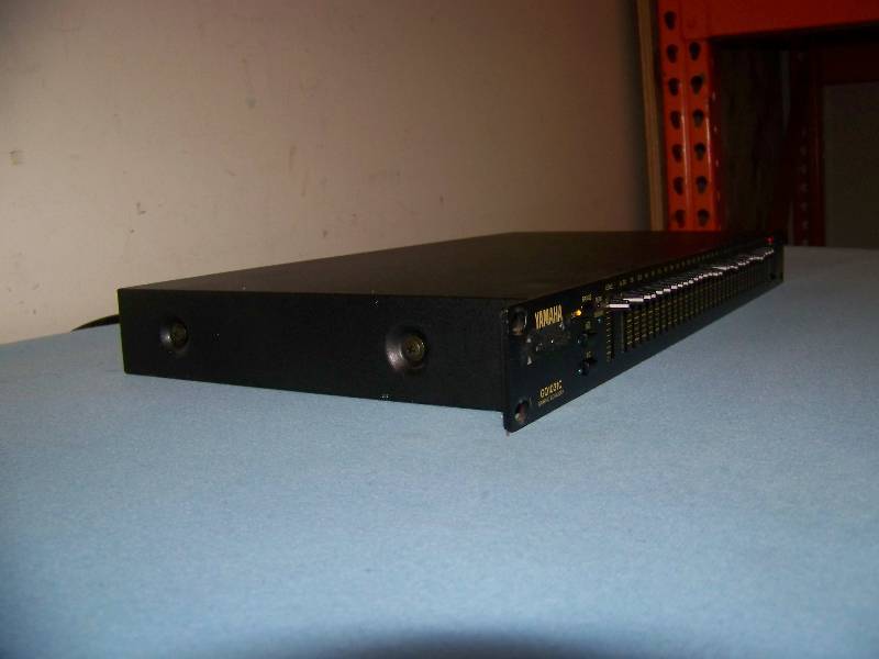 lot 105 image: Yamaha, 31-Band, Graphic Equalizer  EQ