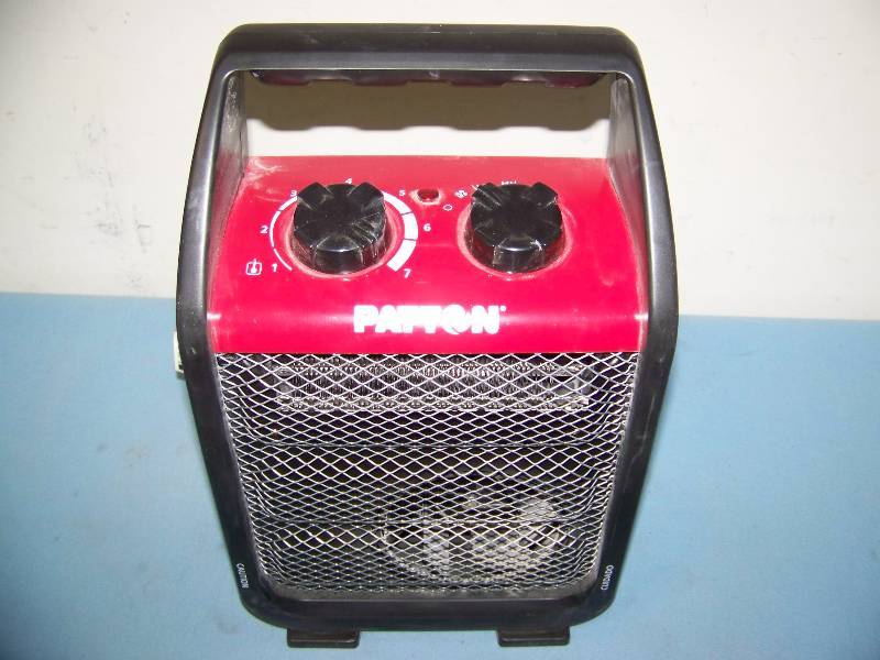 lot 152 image: Patton, Recirculating, Portable, Utility Heater in Original Box