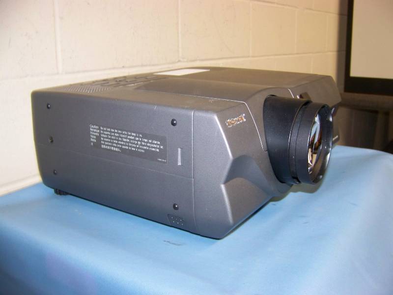 lot 12 image: Sony, VPL-X600U, LCD Projector