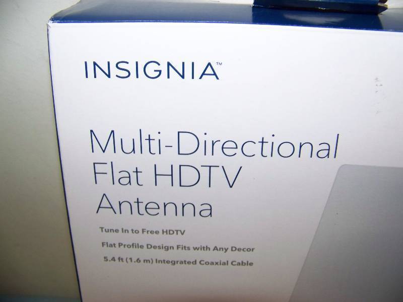 lot 79 image: Insignia, Multi-Directional, Flat, HDTV Antenna