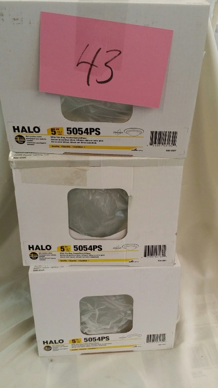 lot 43 image: Halo 5054PS Recessed Lighting Trim, 5 Line Voltage Dome Lens Shower Trim - White with Frosted Lens 3pc set