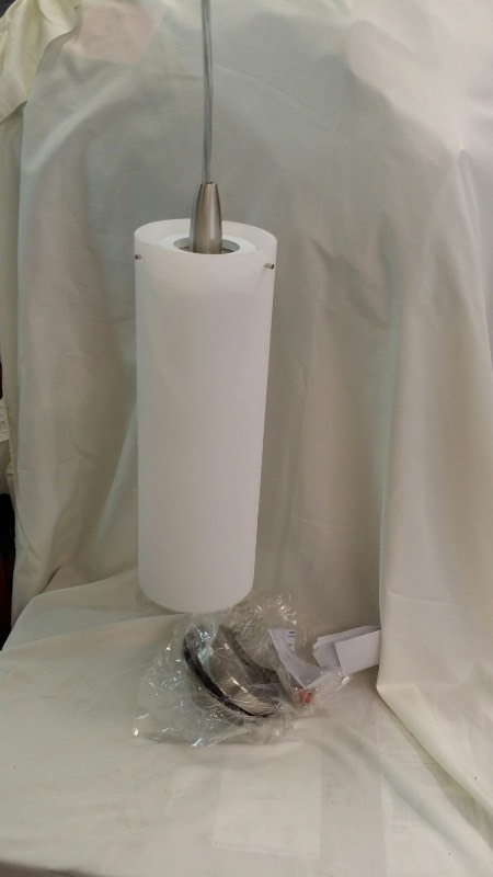 lot 62 image: Modern Hanging Pendent Light