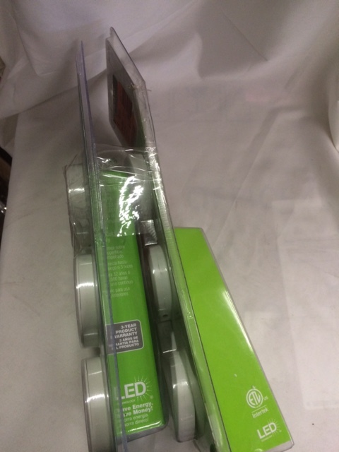 lot 87 image: 2 UNITS, 3 LED light Pucks, Under Counter