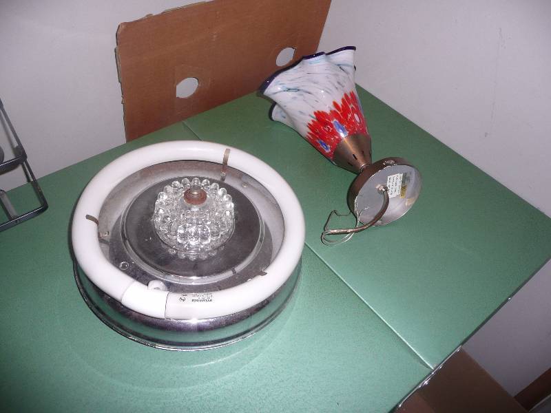 lot 48 image: 2 Vintage Light Fixtures - See Pictures