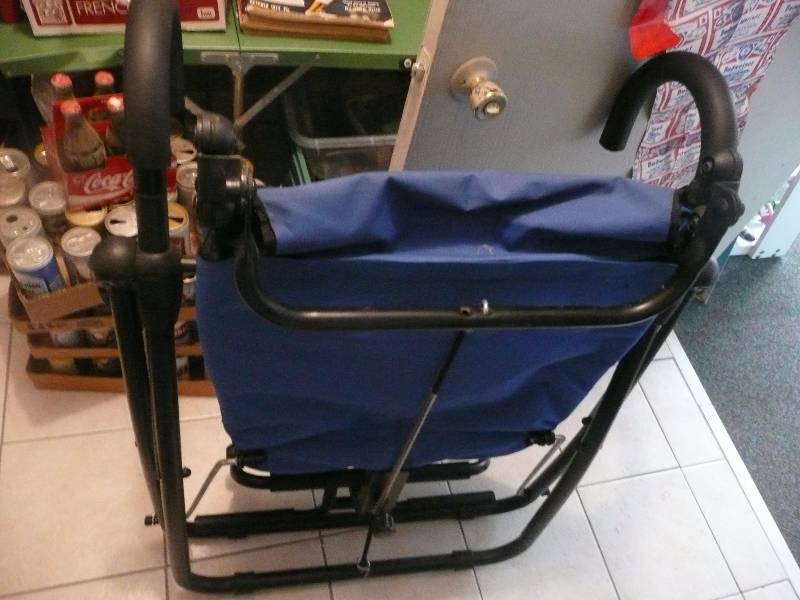 lot 49 image: AB Lounger In Good Working Condition