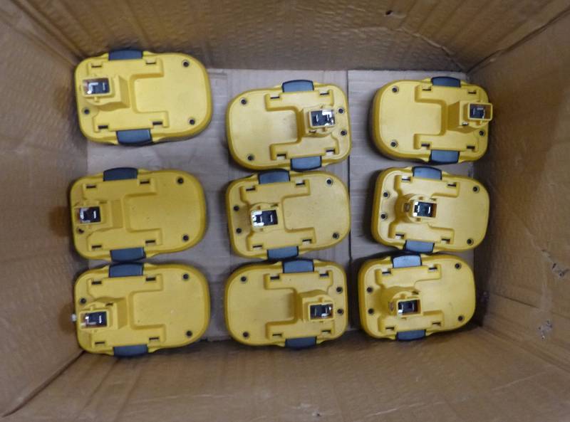 lot of 9 new 18v batteries, not sure what they fit