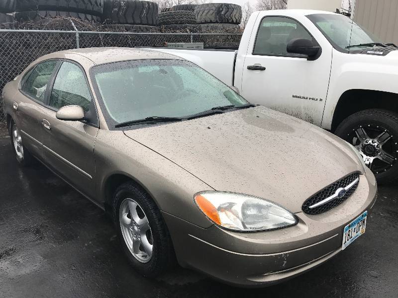 2002 Ford Taurus SES