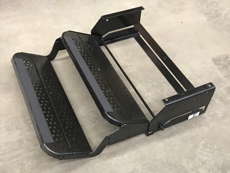 lot 18 image: New Set Of Truck  Camper Steps