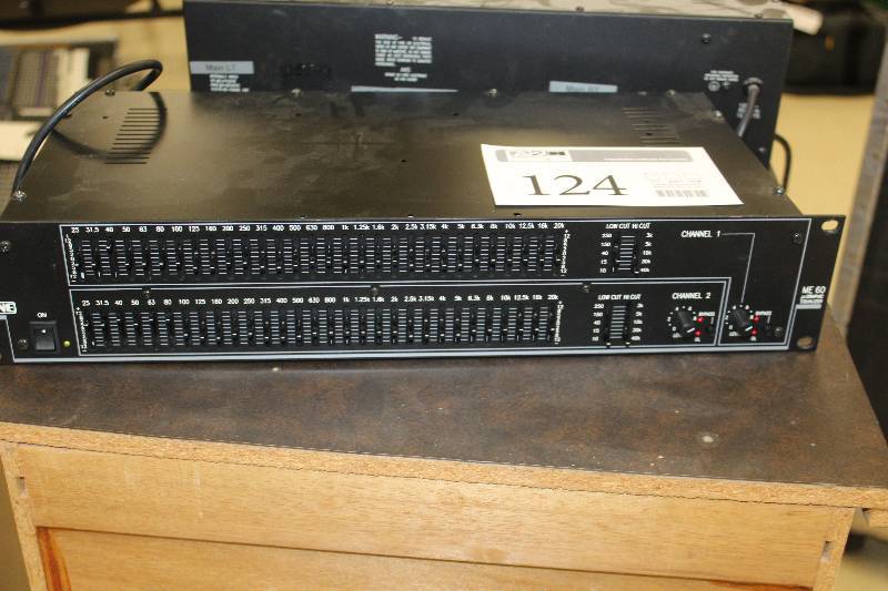 lot 124 image: Rane 2-Channel Graphic Equalizer