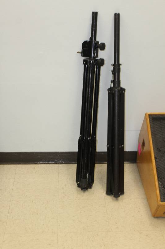 lot 161 image: Lot of (4) Speaker Stands