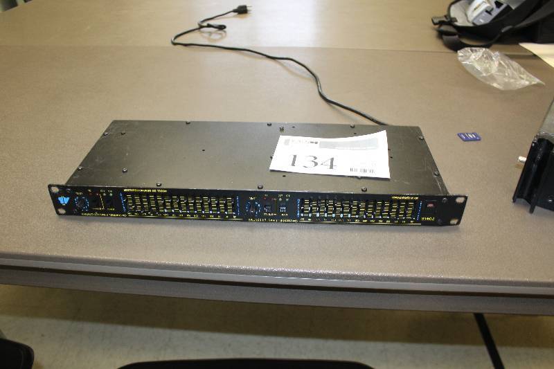 lot 134 image: AB International 2-Channel Rack-Mount Graphic Equalizer