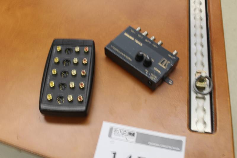 lot 145 image: Lot of (2) Amplifiers