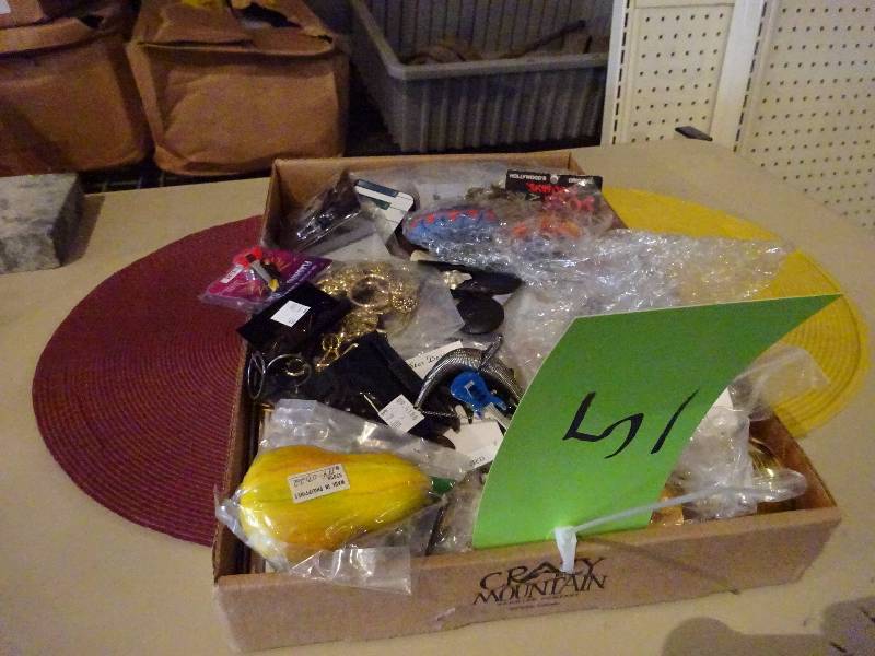 lot 5 image: Flat of New Costume Jewelry and KnickKnacks