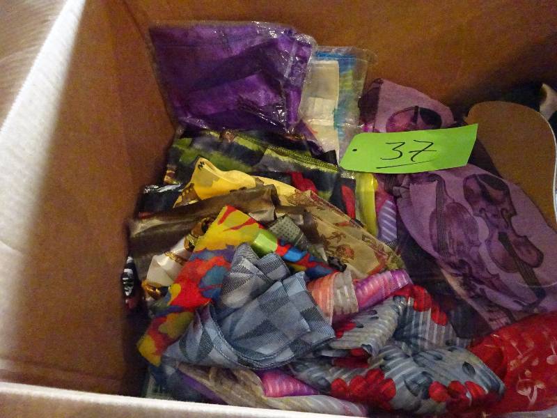 lot 37 image: Huge Lot of Beautiful Silk Scarves
